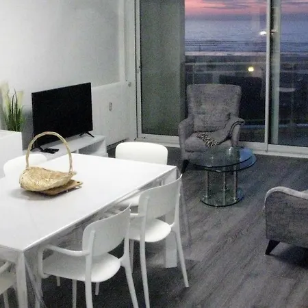 Splendide T3 De 70m2 Vue A 2 Minutes Du Centre-ville Apartment *
