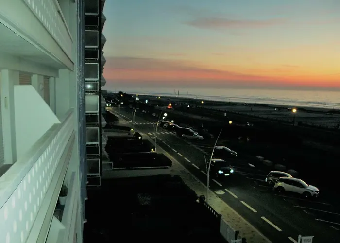 Splendide T3 De 70m2 Vue A 2 Minutes Du Centre-ville Lägenhet *