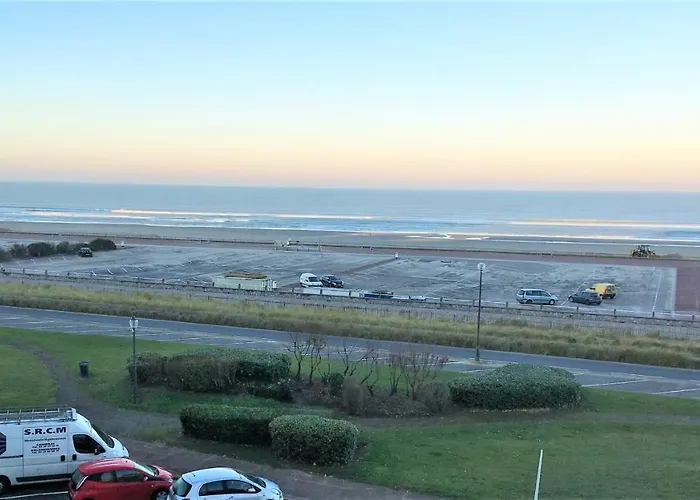 Splendide T3 De 70m2 Vue A 2 Minutes Du Centre-ville Lägenhet