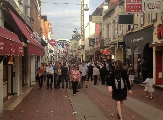 Splendide T3 De 70m2 Vue A 2 Minutes Du Centre-ville